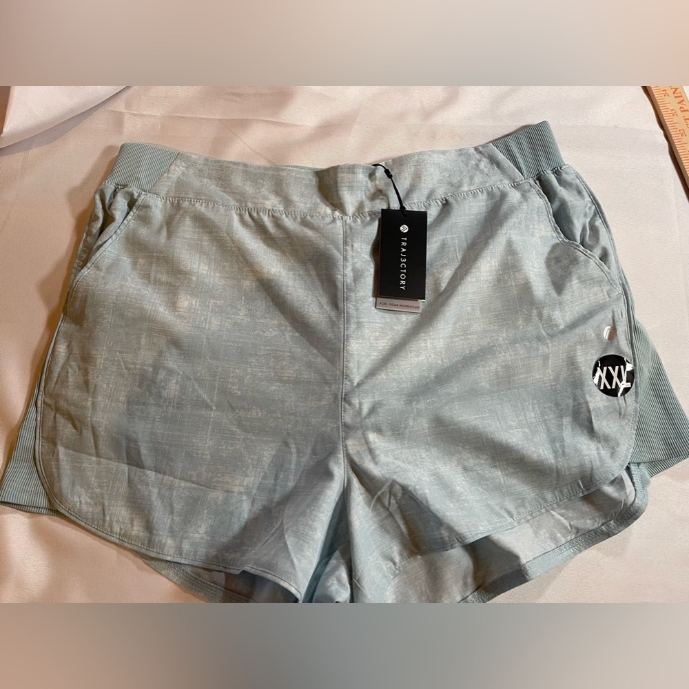 Cute, NWT mint green/light green with some white throughout.XXL athletic shorts